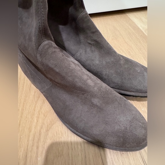 Stuart Weitzman - Lowland Bold Boot (Women) in Slate. BRAND NEW, NEVER WORN! - Picture 4 of 8